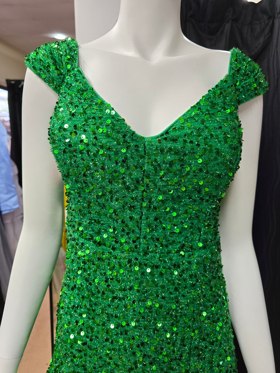 DPB0063 Green Off The Shoulder Sequin Dress